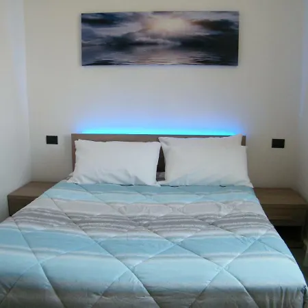 Residenza Acqua Terra Fuoco * Комо